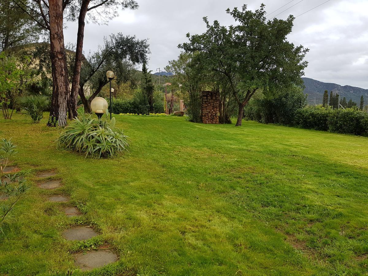 Borgo Degli Ulivi Depandance Villa Capoterra Exterior photo